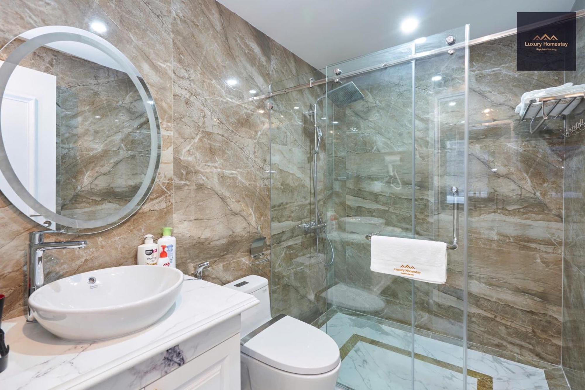 Luxury Homestay Vinhomes Dragonbay Hạ Long Exterior foto